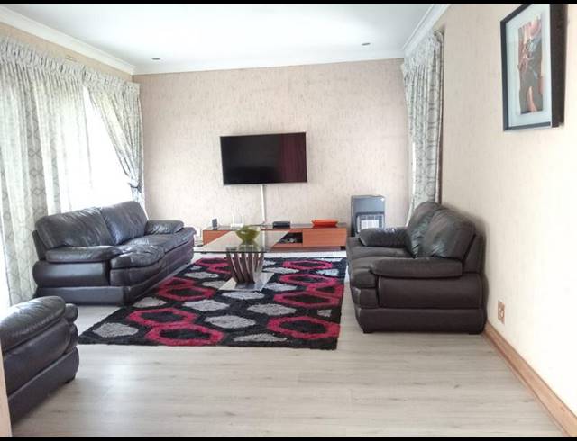 3 BEDROOM HOUSE FOR SALE IN WITPOORTJIE